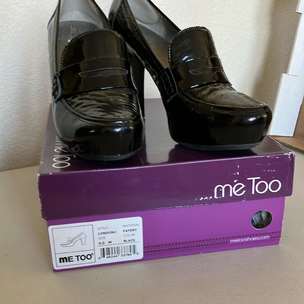 Me Too Women's Black Patent Leather Platform Heels